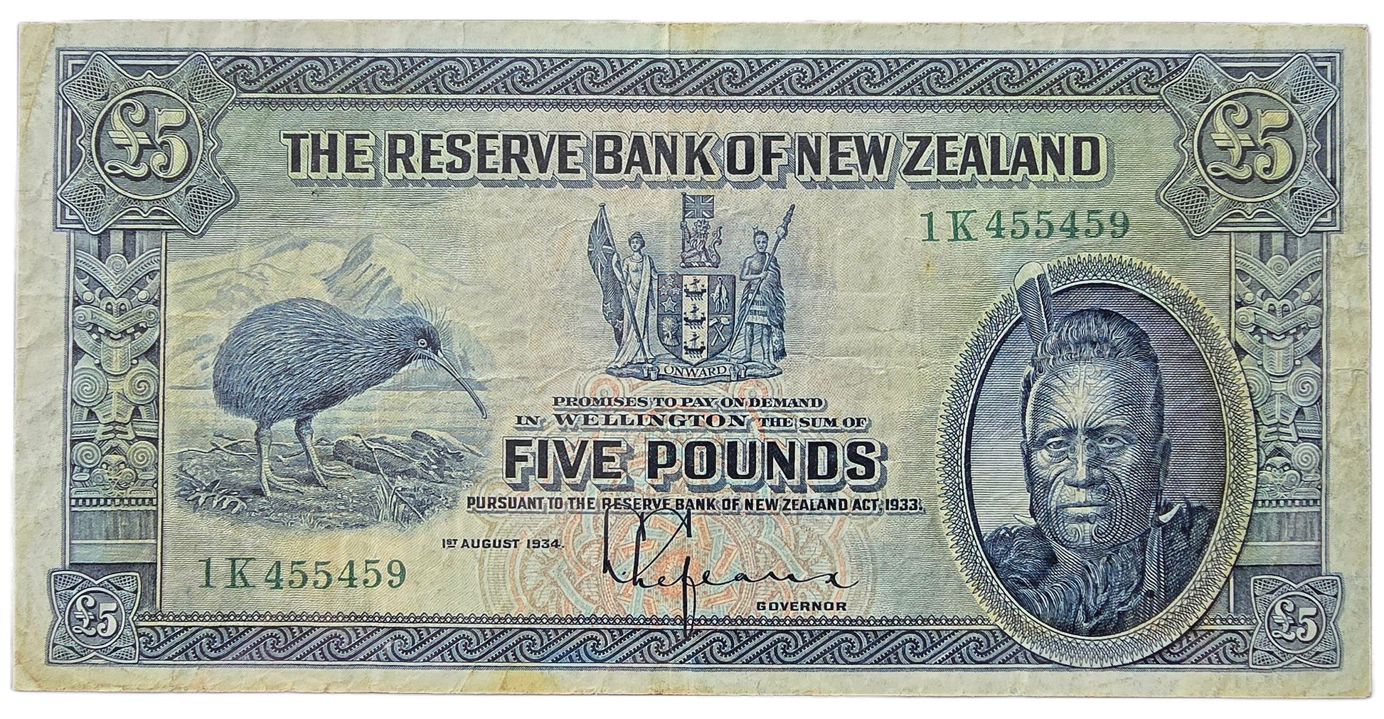 Five pounds banknote from the Reserve Bank of New Zealand featuring a kiwi bird and portrait.