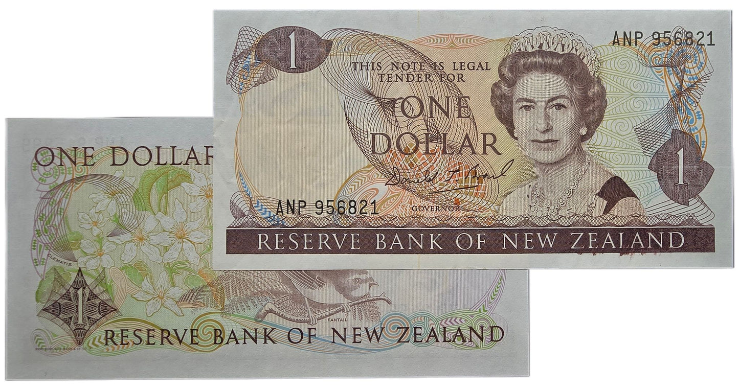 1989-1991 New Zealand One Dollar Note, gEF [one note, random prefix] - Arts & Entertainment > Hobbies & Creative Arts > Collectibles > Collectible Coins & Currency > Collectible Banknotes from The Half Crown