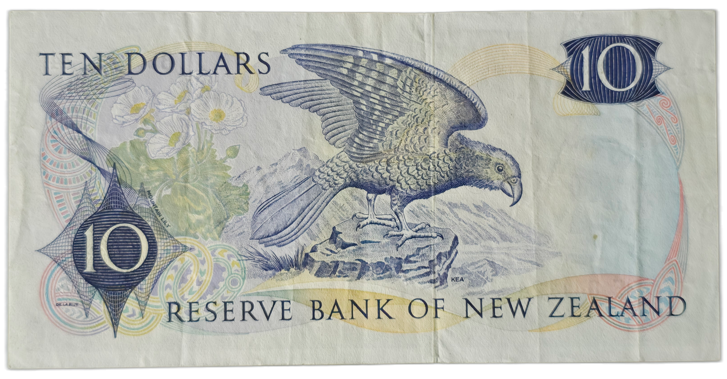 1967-1968 New Zealand Ten Dollars